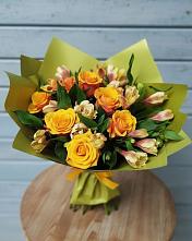 Букет цветов из:  Альстромерии и Розы в Селезнево