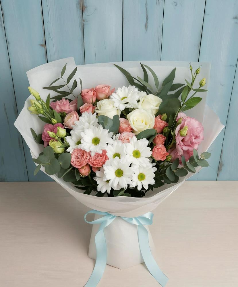 Букет цветов из: Розы, Лизиантусы и Хризантемы в Селезнево