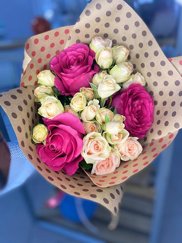 Букет цветов из: Розы в Селезнево