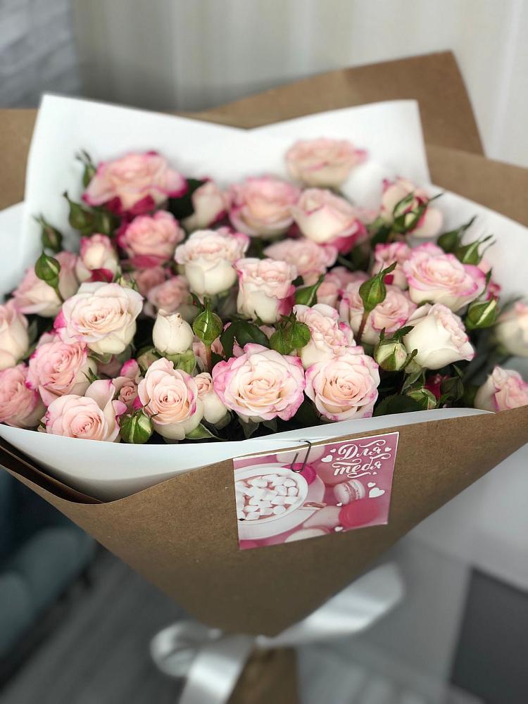 Букет цветов из: Розы в Селезнево