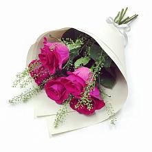 Букет цветов из:  Розы #REPLACE_PRED# Селезнево