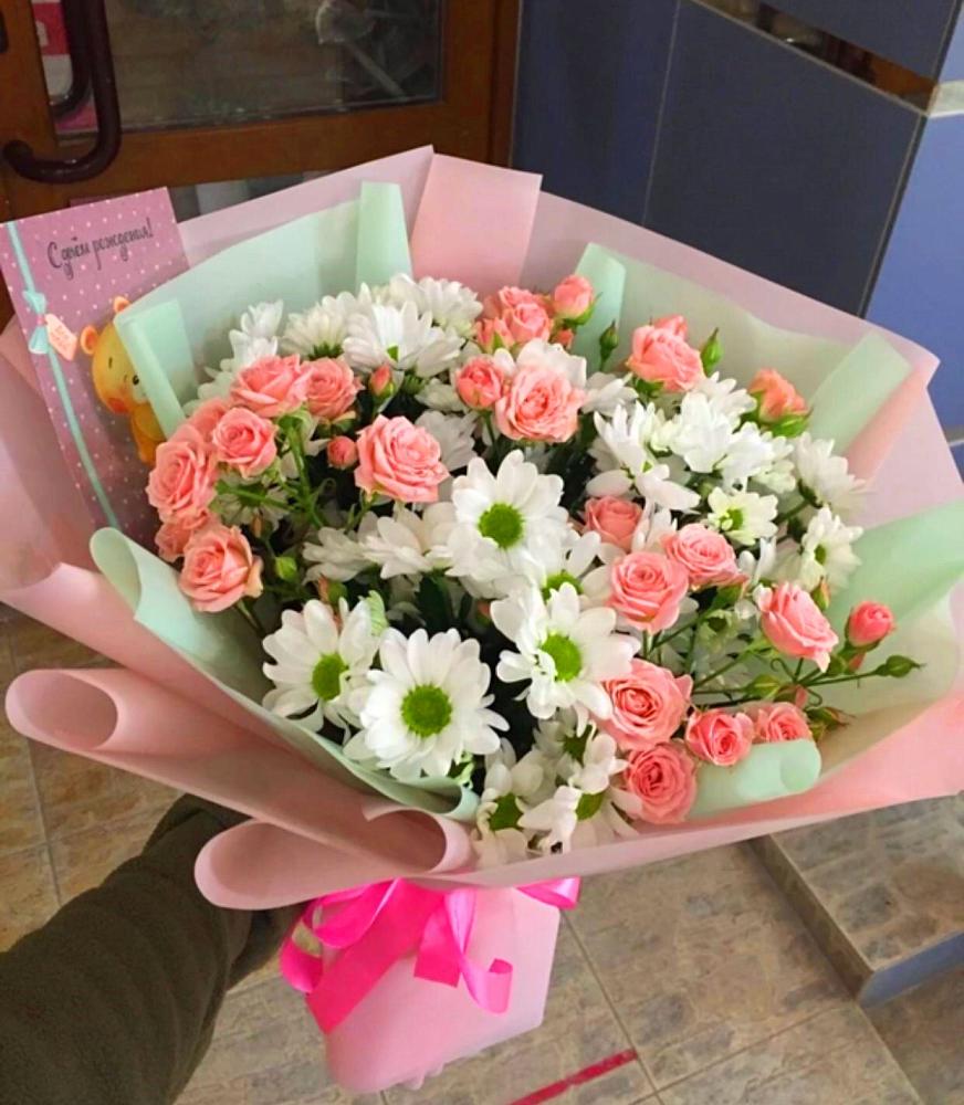 Букет цветов из: Розы и Хризантемы в Селезнево