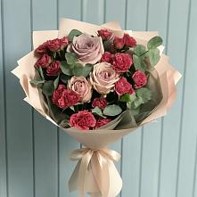 Букет цветов из:  Гвоздики и Розы в Селезнево