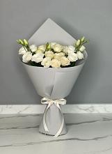 Букет цветов из:  Розы и Лизиантусы #REPLACE_PRED# Селезнево